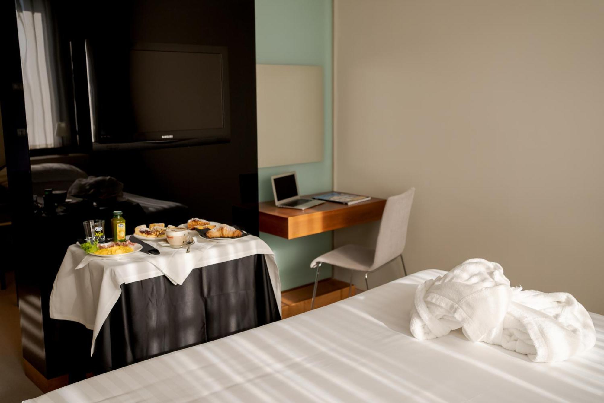 Cosmopolitan Hotel Civitanova Marche Camera foto