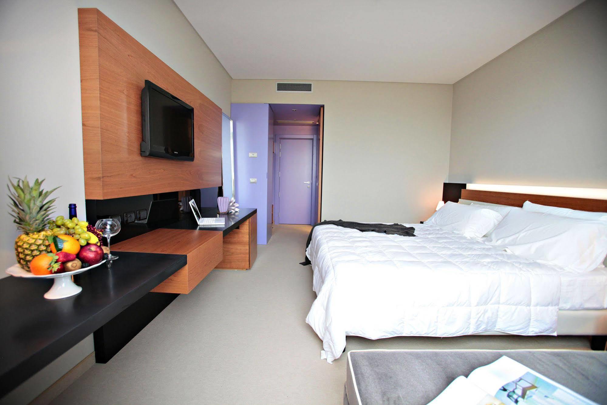 Cosmopolitan Hotel Civitanova Marche Esterno foto