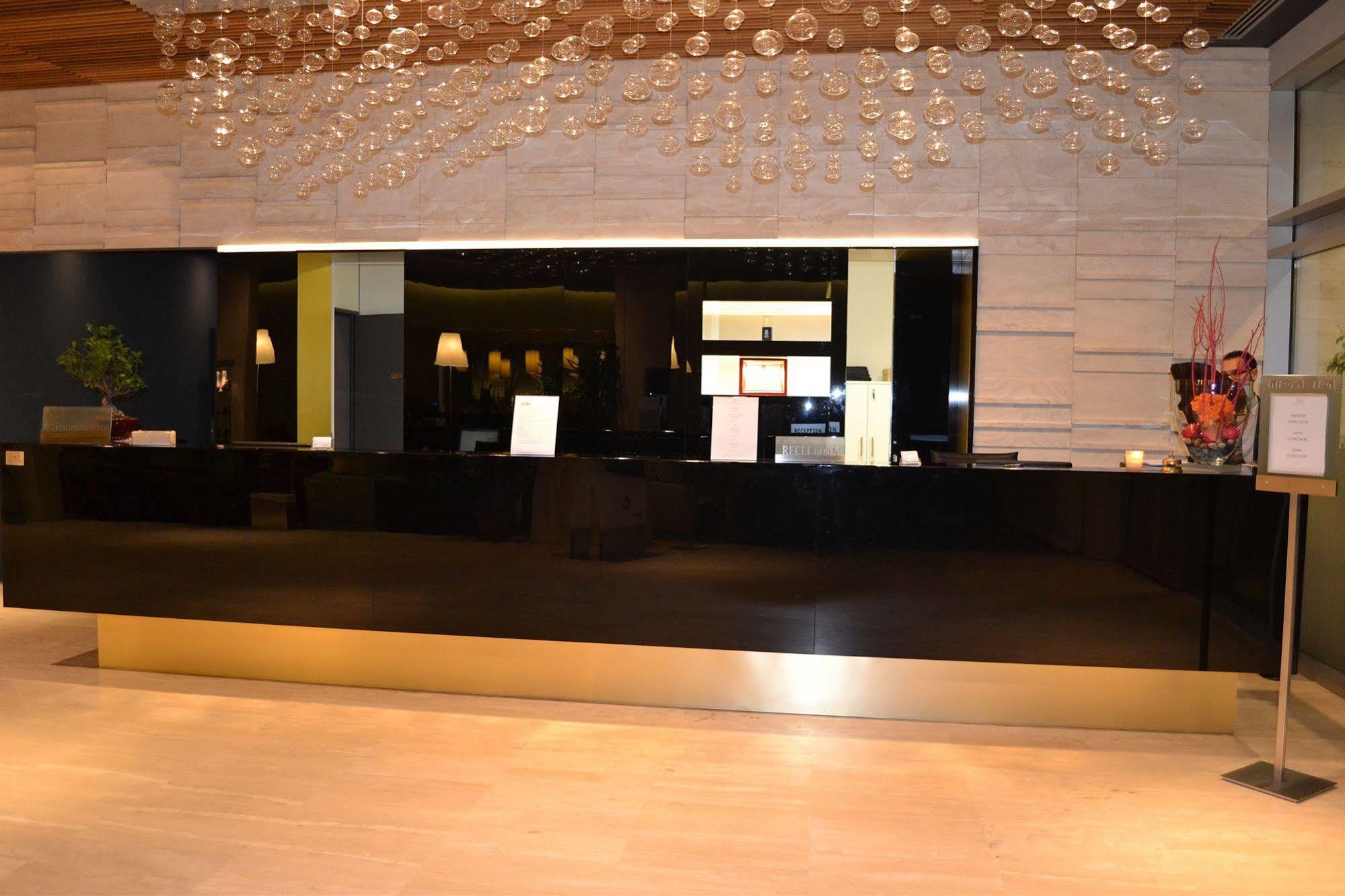 Cosmopolitan Hotel Civitanova Marche Esterno foto